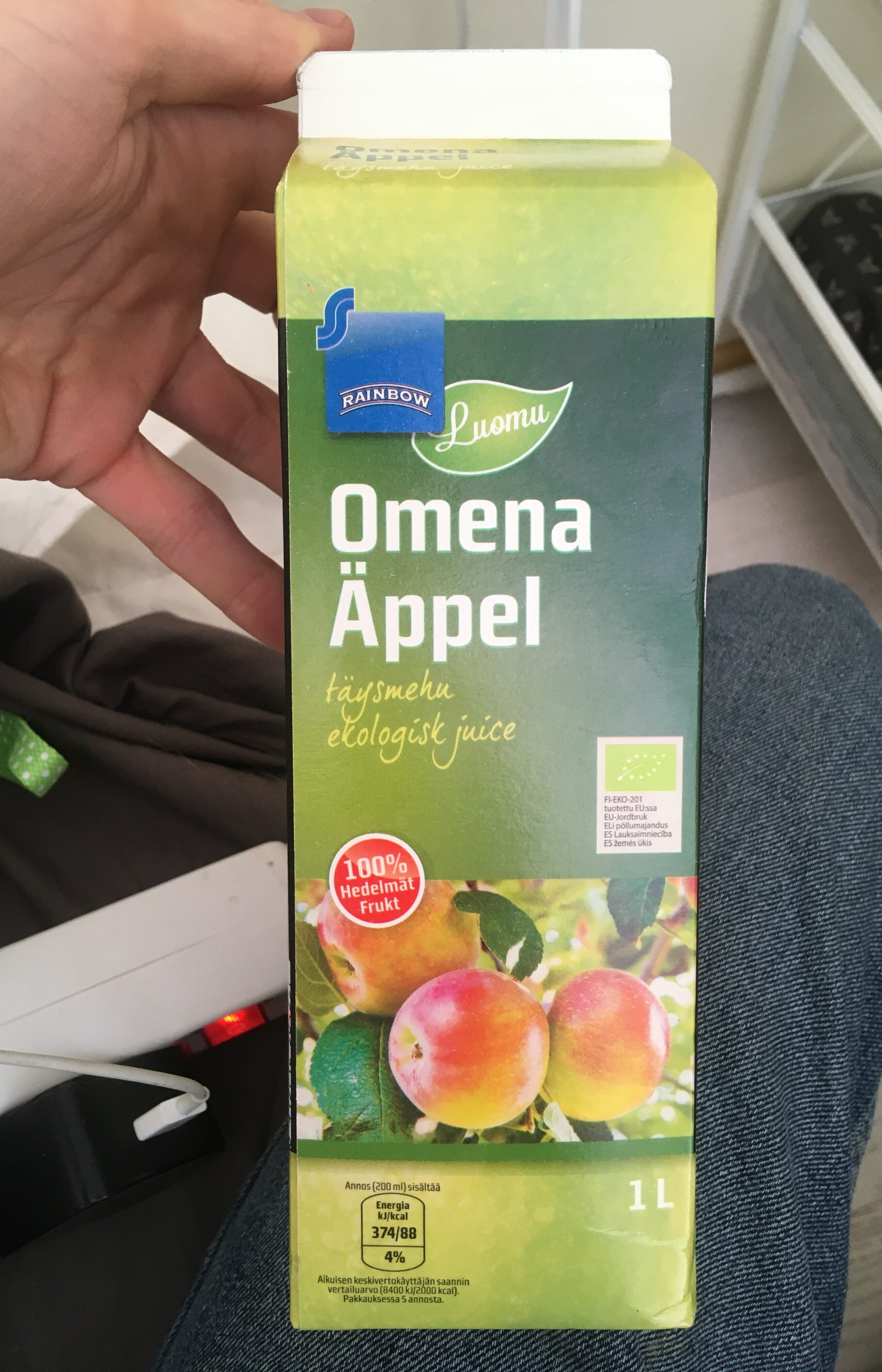 Omena Äppel täysmehu ekologisk juice - Tuote - ru